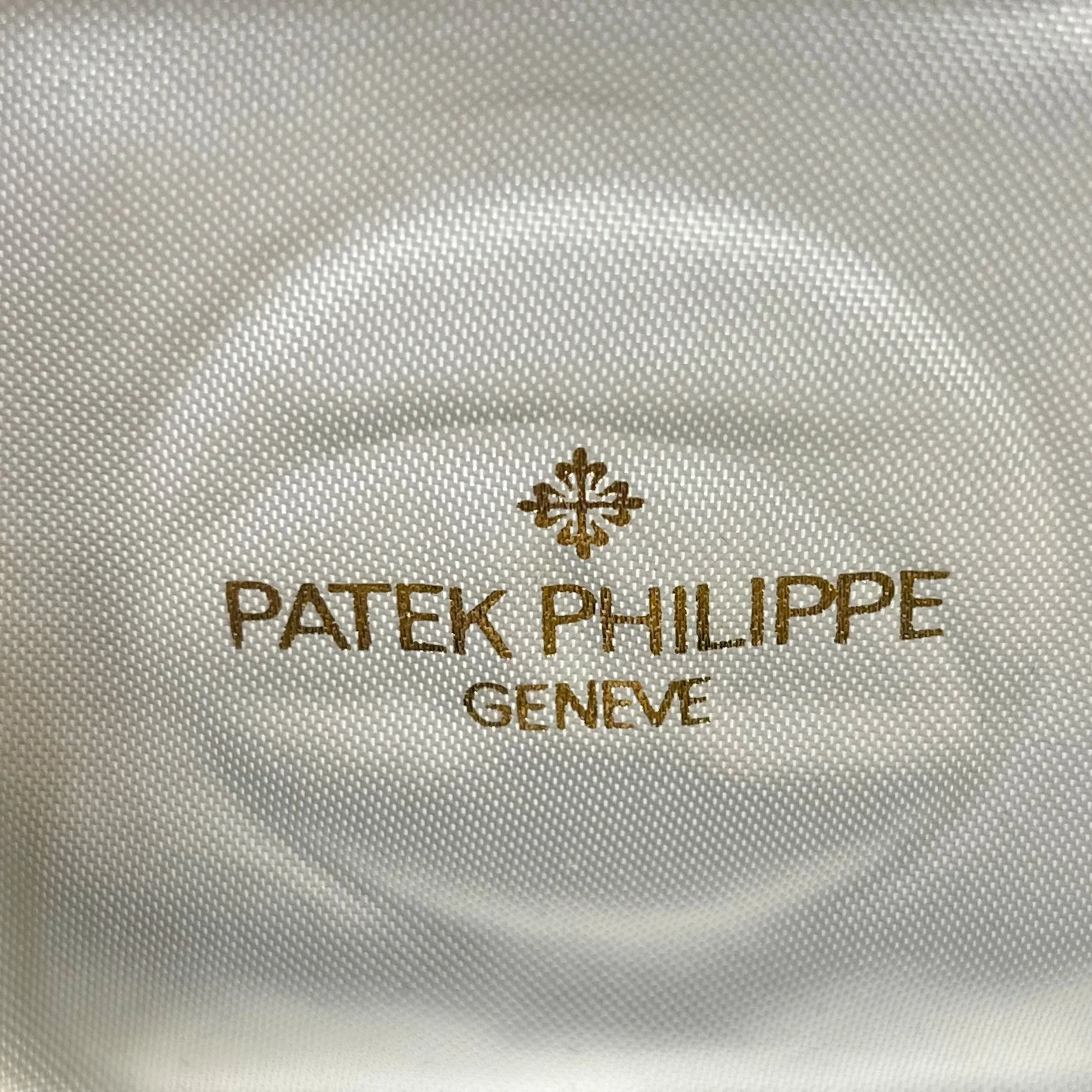 Patek Philippe Genève Grey Leather Bifold Wallet with Calatrava Patek Philippe Genève Grey Leather Bifold Wallet with Calatrava